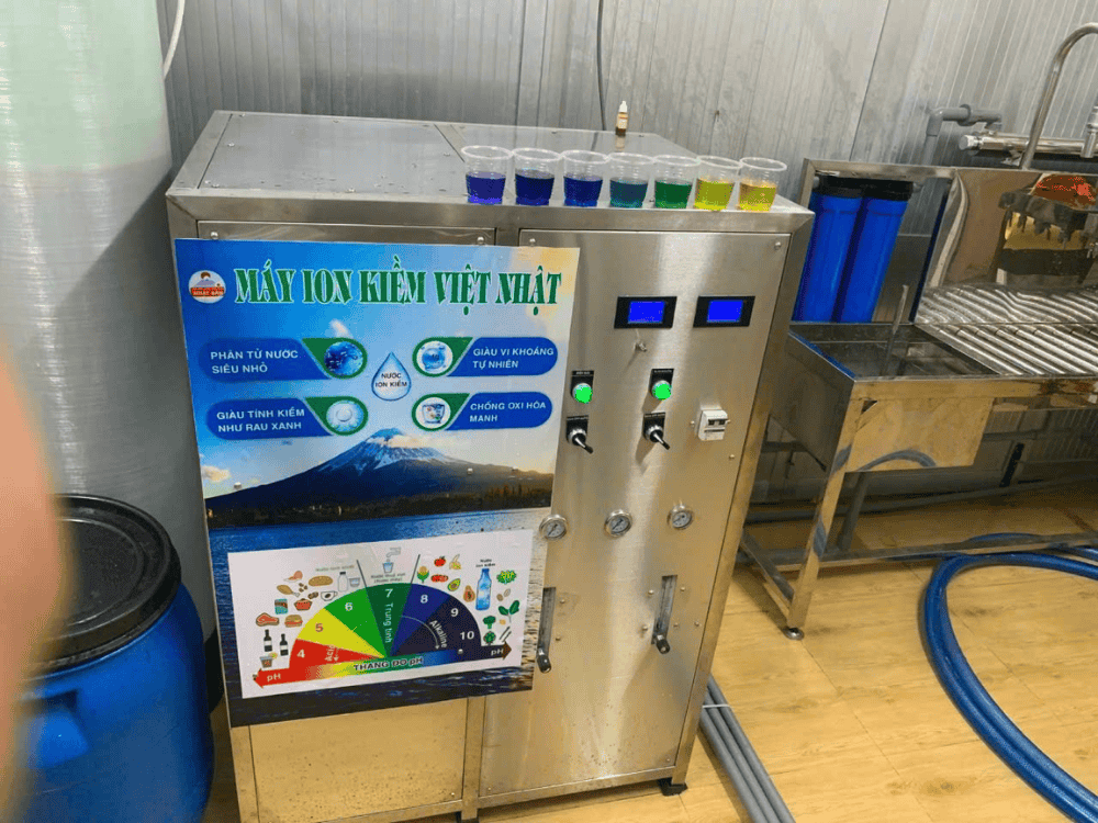 dây chuyền sản xuất nước ion kiềm 9