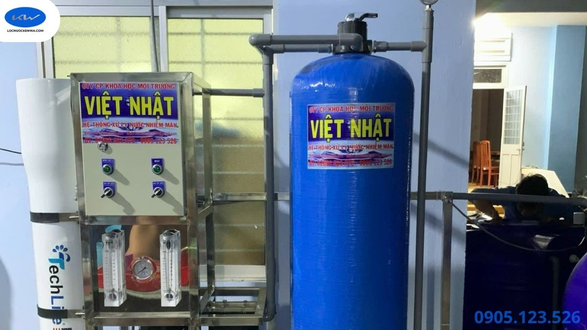 Kiểm tra và bàn giao máy lọc nước mặn cho gia đình tại An Giang